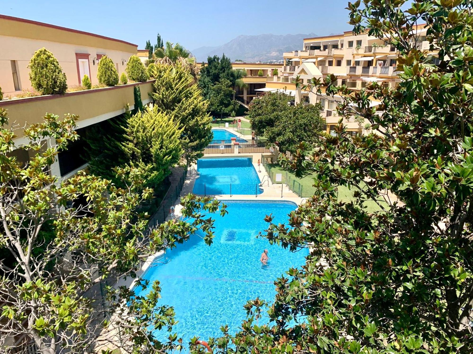Beachfront Romana Playa Elviria Apartamento